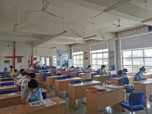 华东神学院举行2020年神学本科招生考试及网络面试 华东神学院举行2020年神学本科招生考试及网络面试